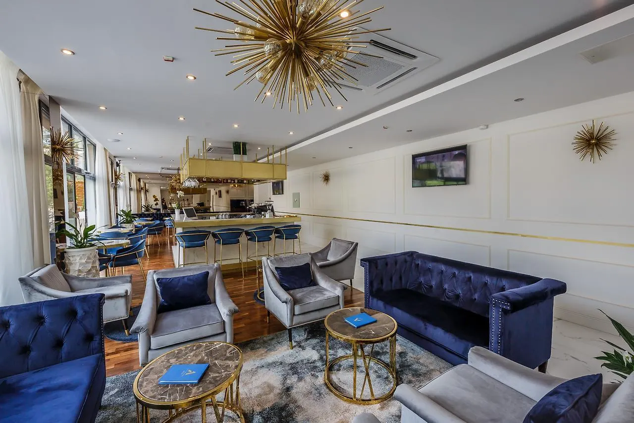 Annex Building Of Art Hotel Split