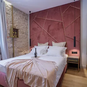 Heritage Olympic Dream Bed & Breakfast