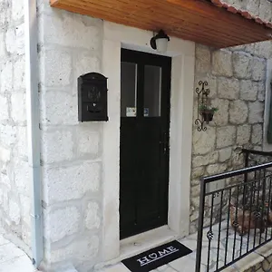 Apartament Lana